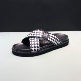 Bottega Veneta Plaid Calf Leather Cross Slippers For Men