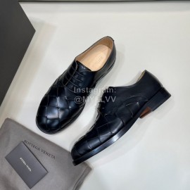 Bottega Veneta Woven Calf Leather Lace Up Shoes For Men
