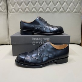Bottega Veneta Woven Calf Leather Lace Up Shoes For Men