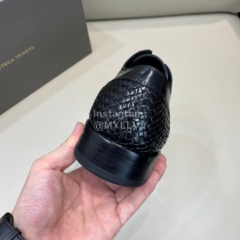 Bottega Veneta Woven Calf Leather Lace Up Shoes For Men Black