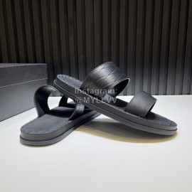 Bottega Veneta Black Embossed Calf Leather Slippers For Men