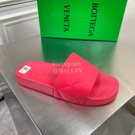 Bottega Veneta Summer Plaid Slippers For Men And Women Red