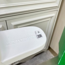 Bottega Veneta Summer Plaid Slippers For Men And Women White