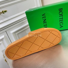 Bottega Veneta Summer Plaid Slippers For Men And Women Brown