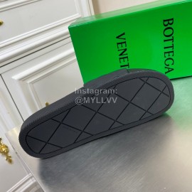 Bottega Veneta Summer Plaid Slippers For Men And Women Black
