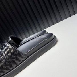 Bottega Veneta Woven Leather Embroidery Logo Slippers For Men 