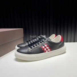 Bottega Veneta New Calf Leather Casual Sneakers For Men Black