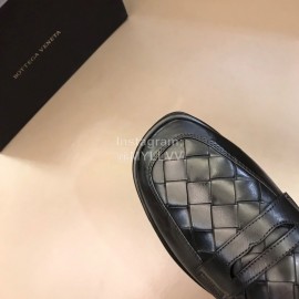 Bottega Veneta Soft Woven Cowhide Sandals For Men Black