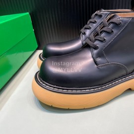 Bottega Veneta Cowhide Thick Soles Short Bounce Boots For Men And Women Black