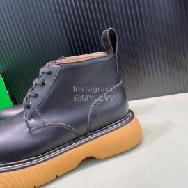 Bottega Veneta Cowhide Thick Soles Short Bounce Boots For Men And Women Black