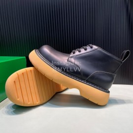 Bottega Veneta Cowhide Thick Soles Short Bounce Boots For Men And Women Black