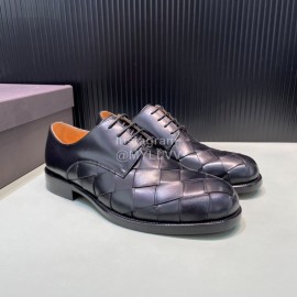 Bottega Veneta New Black Woven Cowhide Lace Up Shoes For Men 