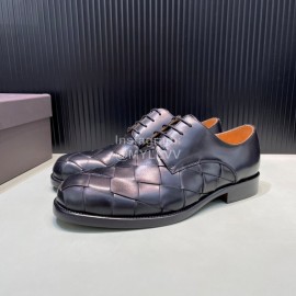 Bottega Veneta New Black Woven Cowhide Lace Up Shoes For Men 