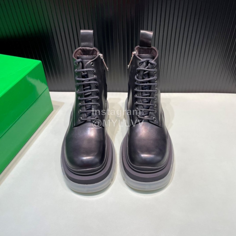 Bottega Veneta Black Leather Thick Soled Chelsea Boots For Men