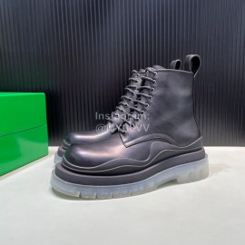 Bottega Veneta Black Leather Thick Soled Chelsea Boots For Men