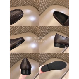 Bottega Veneta Woven Cowhide Shoes For Men Coffee
