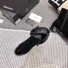 Chanel Winter Calf Boots Black