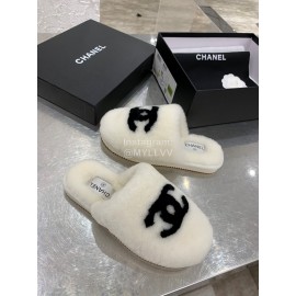 Chanel Winter Wool Slippers White