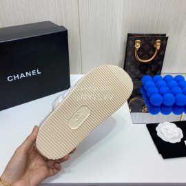 Chanel Winter Wool Slippers For Women White