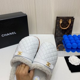 Chanel Winter Wool Slippers For Women White