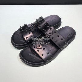 Christian Louboutin Leather Rivet Slippers For Men Black