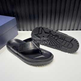 Dior Black Oblique Printed Leather Casual Flip Flops For Men