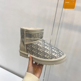Dior Winter Embroidered Vintage Boots Gray