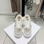 Dior Autumn And Winter Embroidered Lamb Wool Sneakers Black