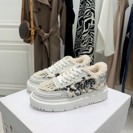 Dior Autumn And Winter Embroidered Lamb Wool Sneakers Black