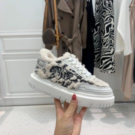 Dior Autumn And Winter Embroidered Lamb Wool Sneakers Black