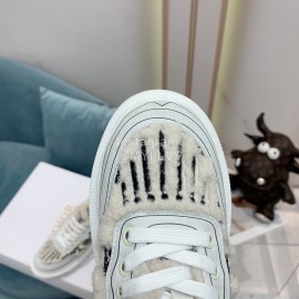 Dior Autumn And Winter Embroidered Lamb Wool Sneakers Black