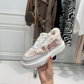 Dior Autumn And Winter Embroidered Lamb Wool Sneakers Pink