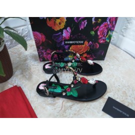 Dolce Gabbana Diamond Sheepskin Flat Heel Sandals For Women Black