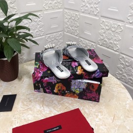 Dolce Gabbana New Diamond Rivet Sheepskin Flat Heel Slippers For Women Silver