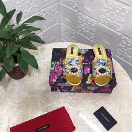 Dolce Gabbana New Diamond Rivet Sheepskin Flat Heel Slippers For Women Gold