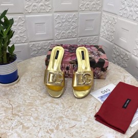 Dolce Gabbana Metal Cowhide Flat Slippers For Women Gold
