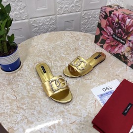 Dolce Gabbana Metal Cowhide Flat Slippers For Women Gold
