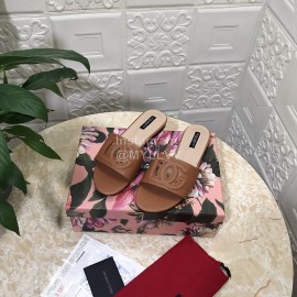 Dolce Gabbana Cowhide Flat Heeled Slippers For Women Brown 