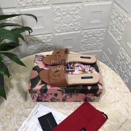 Dolce Gabbana Cowhide Flat Heeled Slippers For Women Brown 