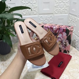 Dolce Gabbana Cowhide Flat Heeled Slippers For Women Brown 