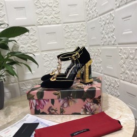 Dolce Gabbana Velvet Sheepskin High Heels For Women Black