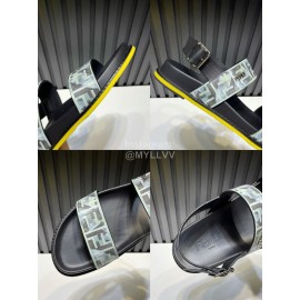 Fendi Printed Calf Leather Scandals For Men Green