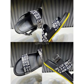 Fendi Printed Calf Leather Scandals For Men Black