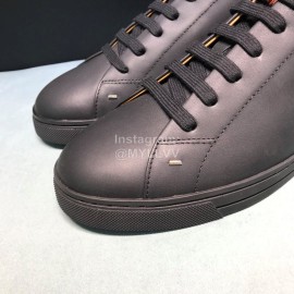 Fendi Leather Lace Up Casual Sneakers For Men Black