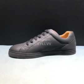 Fendi Leather Lace Up Casual Sneakers For Men Black