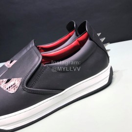 Fendi Leather Rivet Casual Sneakers With Bag Bugs Eyes For Men Black