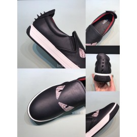 Fendi Leather Rivet Casual Sneakers With Bag Bugs Eyes For Men Black