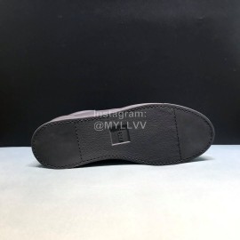 Fendi Black Leather Casual Sneakers For Men 