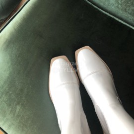 Fendi Fashion Smooth Leather Pointed Flat Heel Boots For Women White