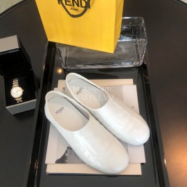 Fendi Fashion Sheepskin Flat Heel Casual Shoes For Women White